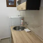 Flóra A Balatonnál Appartement Lovas