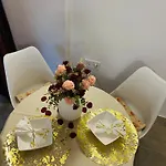 Flóra A Balatonnál Appartement Lovas