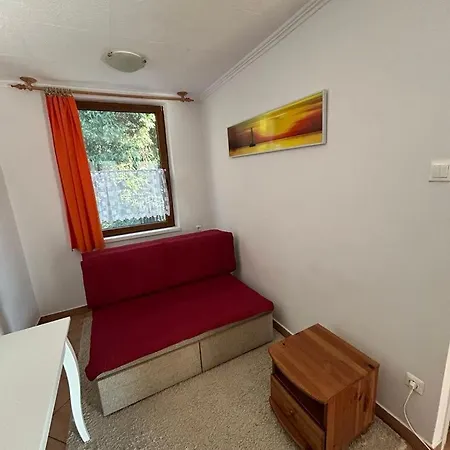 Flora Vendeghaz A Balatonnal Apartment