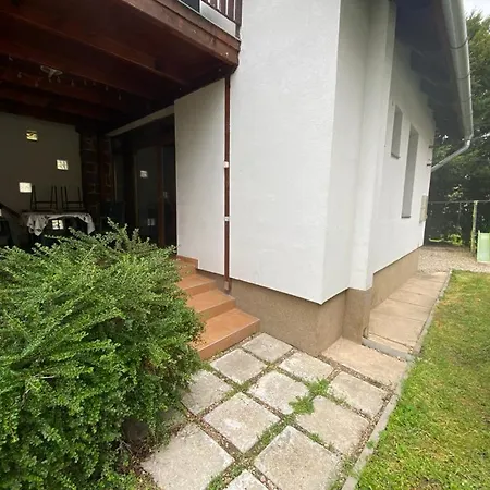 Apartment Flora Vendeghaz A Balatonnal