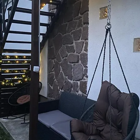 Flóra A Balatonnál Apartamento *
