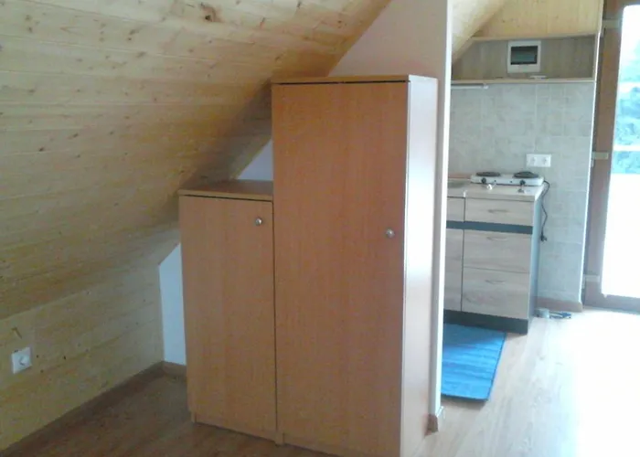 Appartement Flora Vendeghaz A Balatonnal
