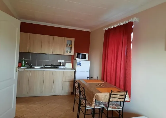 Flóra A Balatonnál Appartement