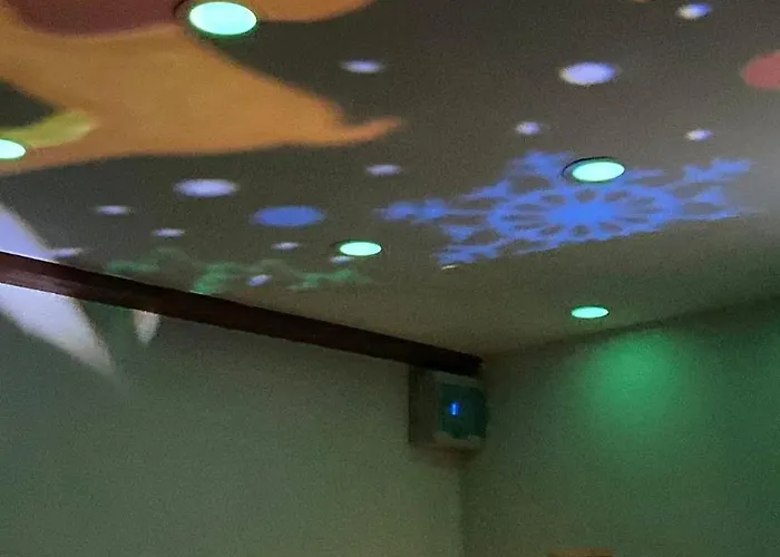 Flora Vendeghaz A Balatonnal * Lovas