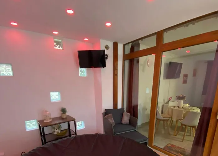 Flora Vendeghaz A Balatonnal